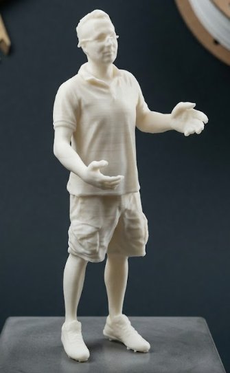 Statuina personalizzata di calciatore stampata in 3D